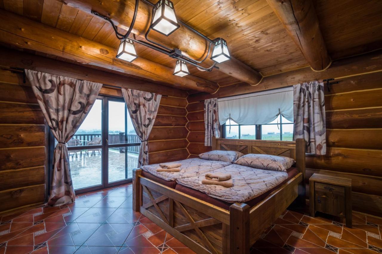 Ranch Jestrebice Hotell Hermanicky Exteriör bild