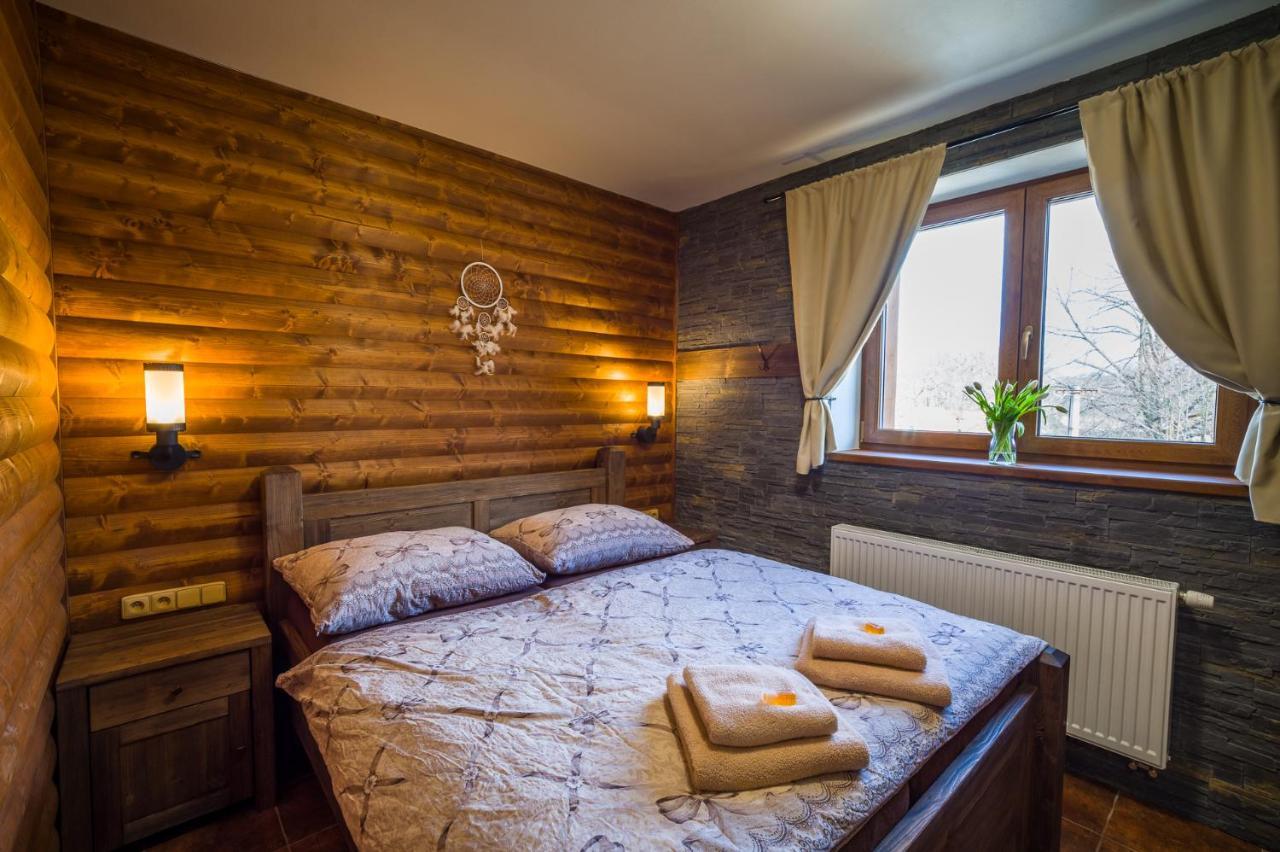 Ranch Jestrebice Hotell Hermanicky Exteriör bild
